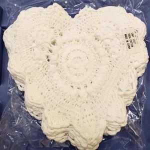 Doilies cotton